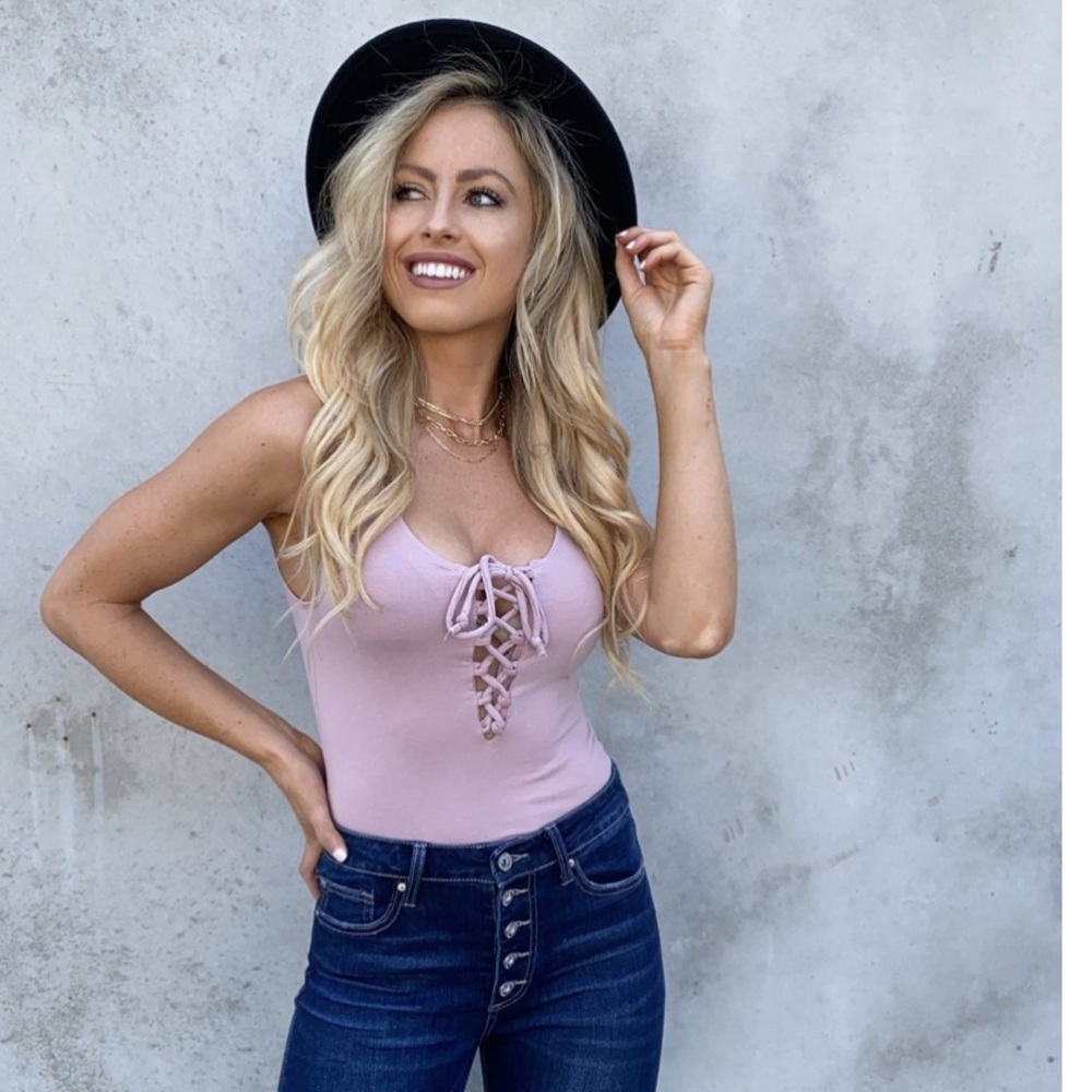 Dainty Hooligan NWT blush lace up bodysuit